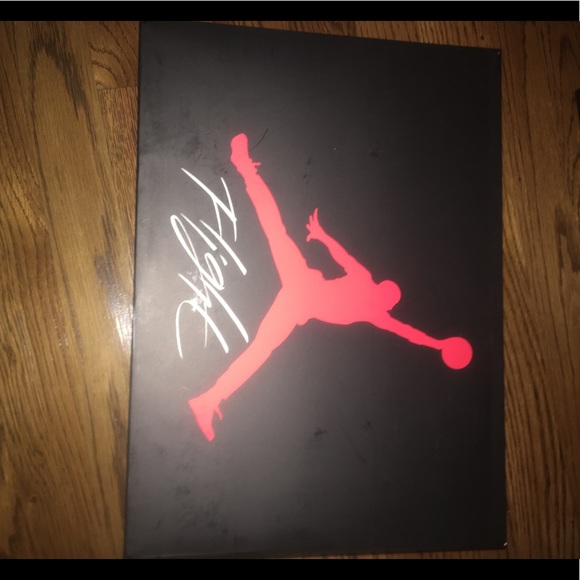 Jordan 4 Oreo - Picture 2 of 8